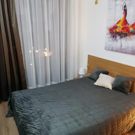 Апартаменты Paradise Bay D8 *