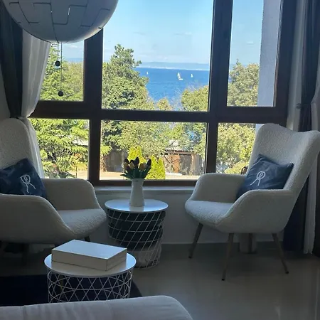 Paradise Bay D8 * Sozopol