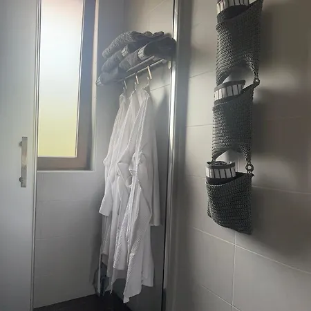 Apartament Paradise Bay D8 *