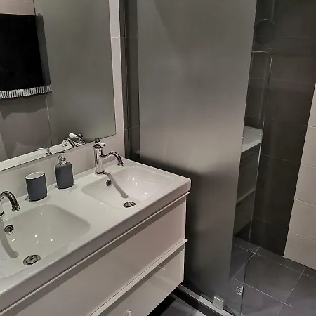 Apartment Paradise Bay D8 *