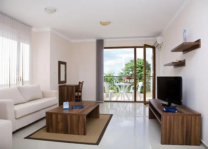 דירה Paradise Bay D8 *