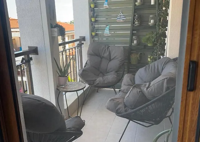 Paradise Bay D8 דירה סוזופול