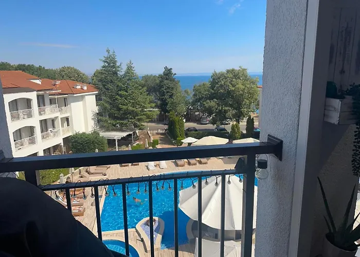 דירה Paradise Bay D8 *