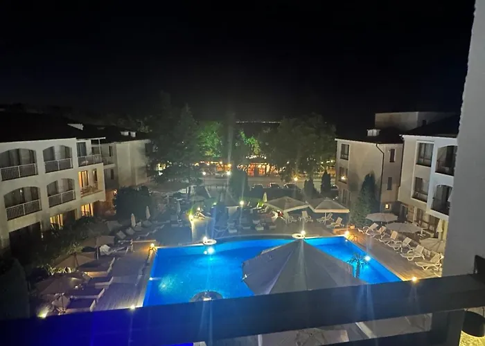 דירה Paradise Bay D8 סוזופול